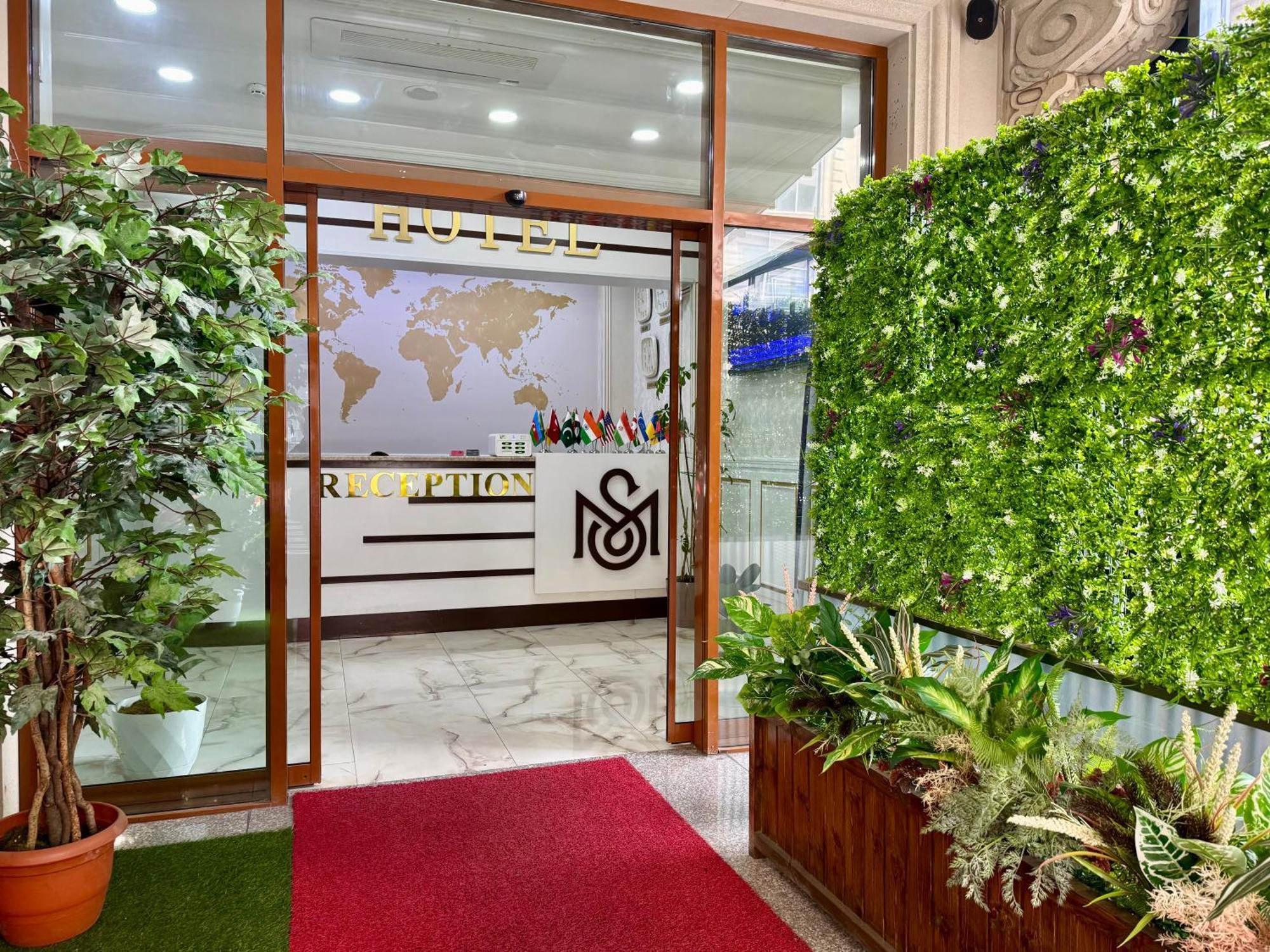 Maris Hotel Baku Ngoại thất bức ảnh