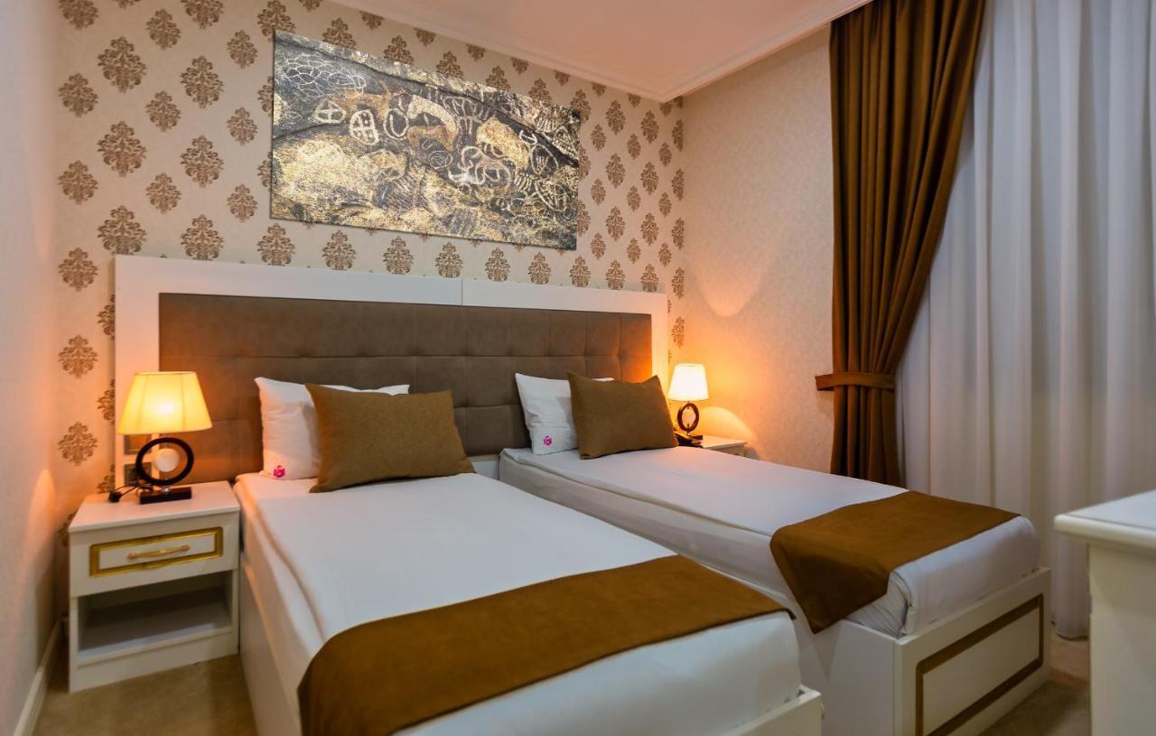 Maris Hotel Baku Ngoại thất bức ảnh